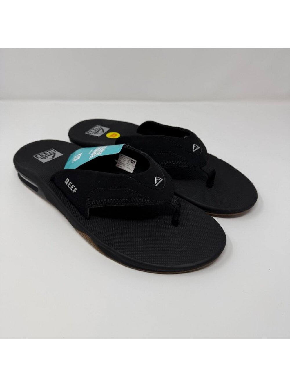 NWT Reef Black Fanning Bottle Opener Sandals Flip Flops Mens 13 Nubuck